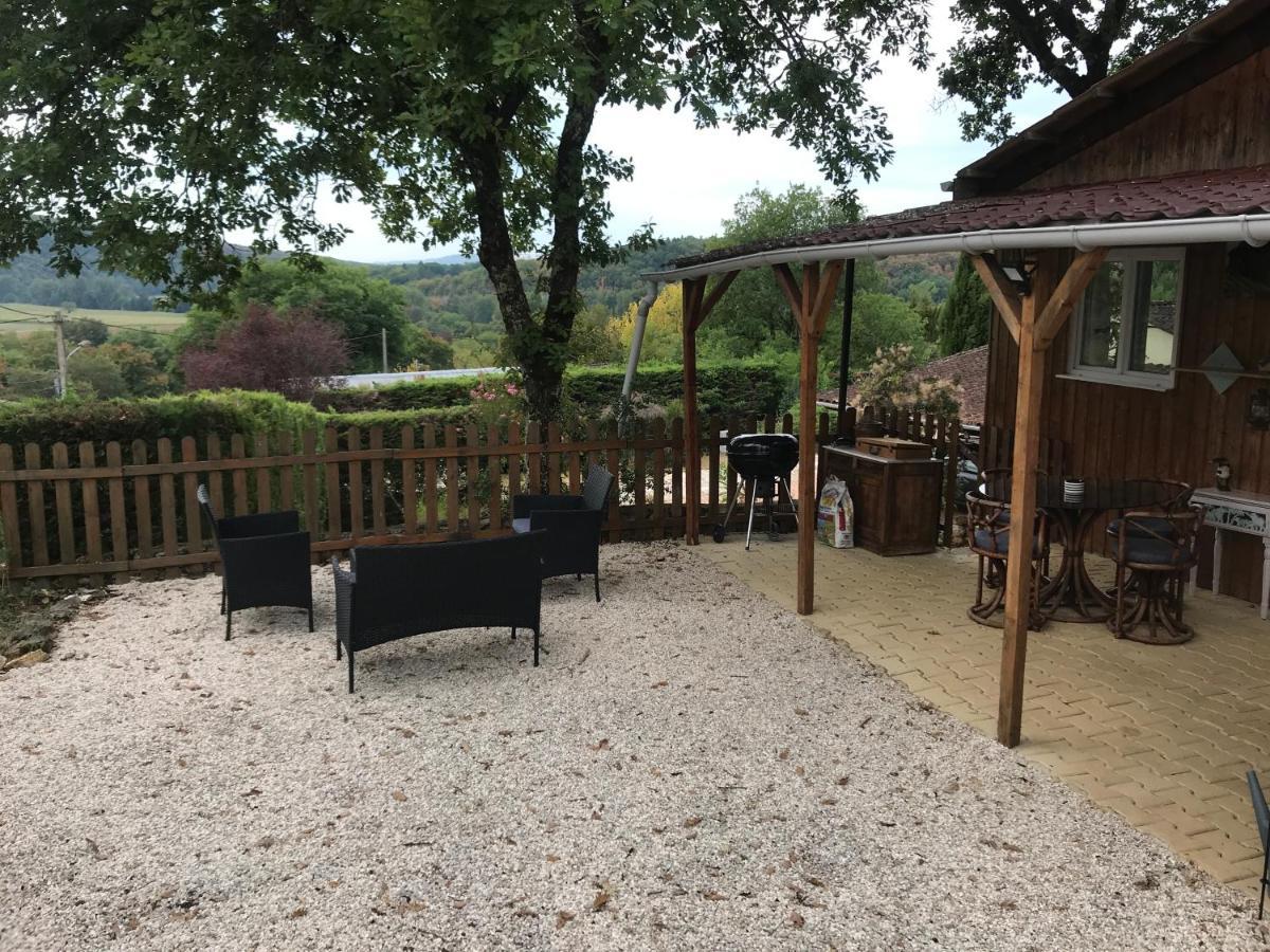 Chalet lumineux au cœur du Périgord Noir La Machome Exterior foto